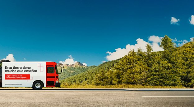 Autobús Universidad Europea de Andalucía