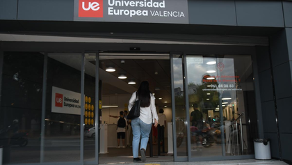 Fachada UEV