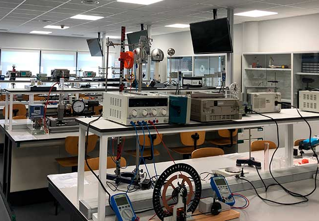 Laboratorio de f&iacute;sica Madrid