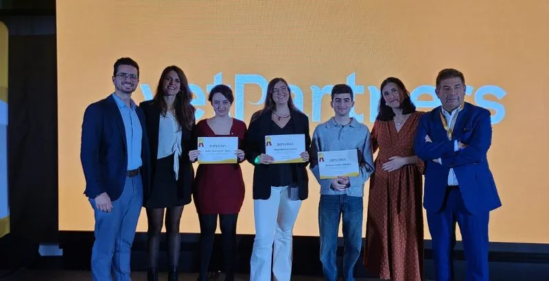 ALUMNOS VETERINARIO_CABACERA GENERAL.jpg