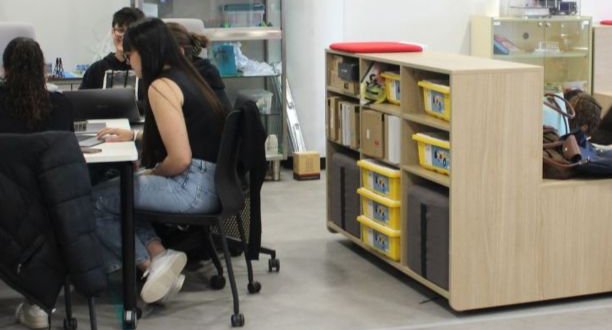 AULA DEL FUTURO CABACERA_MINI