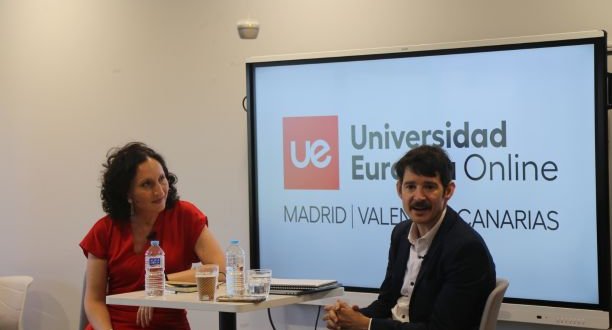 AULA DEL FUTURO_MINI.jpg