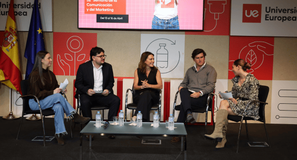 Alejandro Lucía rrss (2)