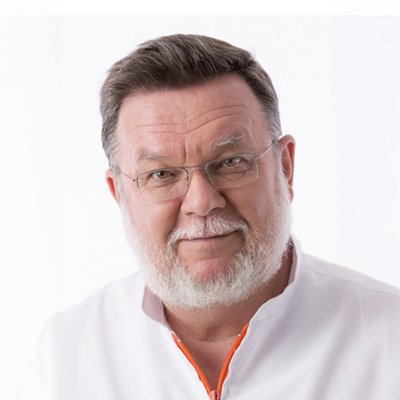 Andrzej Pilat - Profesor