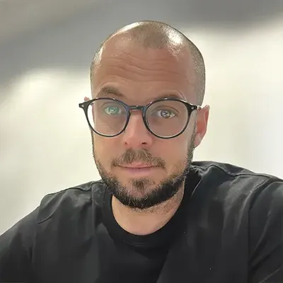 Cesar García Rodriguez - Profesor