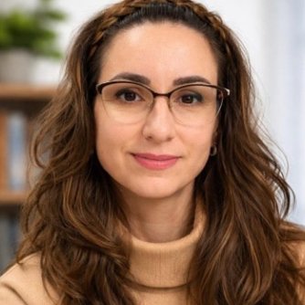 Cintia-Sancanuto-profesor