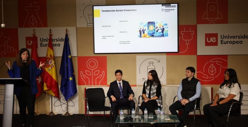 DIGITAL BUSINESS WEEK CABACERA_ GENERAL 4