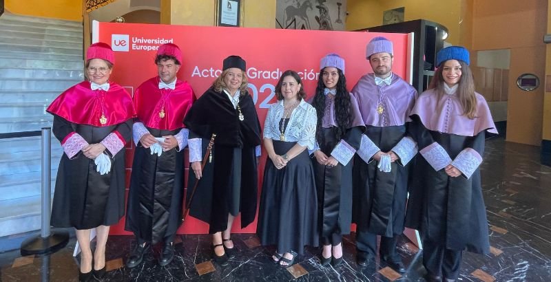 DOCTORES