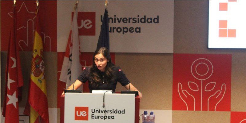 ELSA ACTO BATA BLANCA_ CABACERA GENERAL 4.jpg
