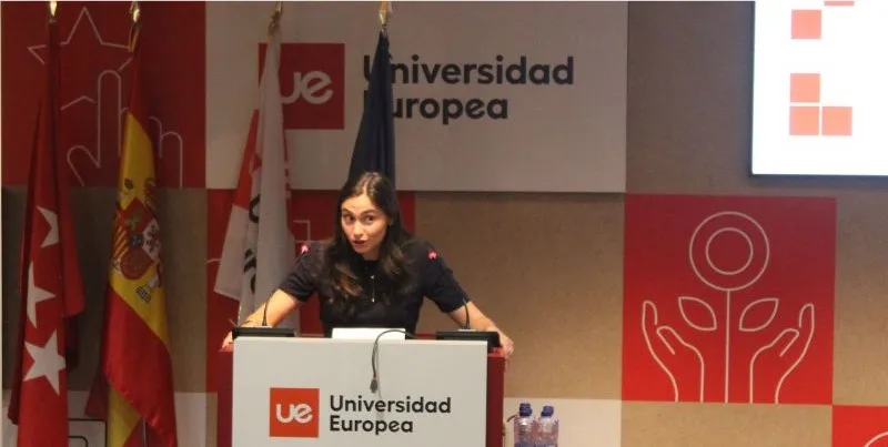 ELSA ACTO BATA BLANCA_ CABACERA GENERAL 4.jpg