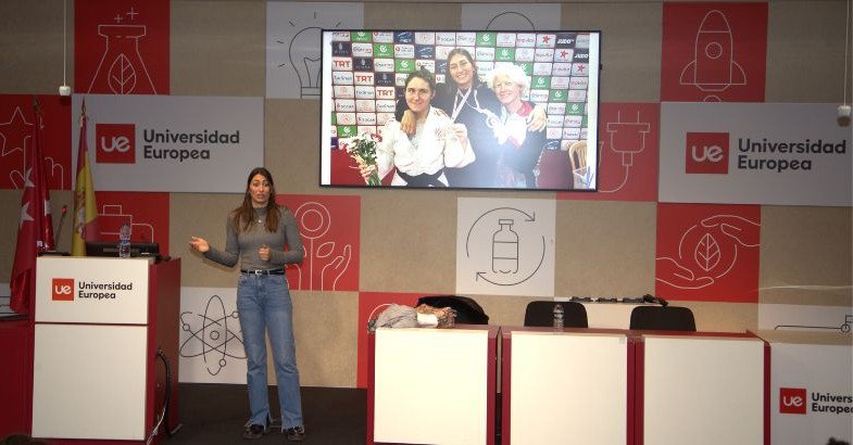 ENTRENADORES CABACERA_ GENERAL BIS.jpg