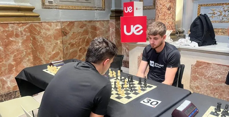 ESTUDIANTE UEV