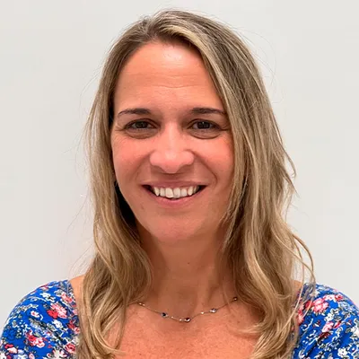 Elena-Maria-Saiz-Navarro-profesor.jpg