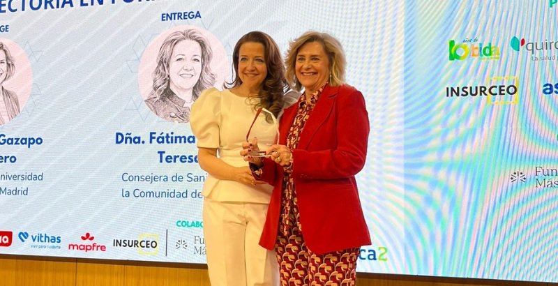 Elena Gazapo portada DEF