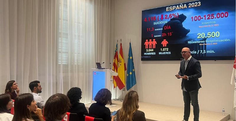 FOTO PONENCIA PEDRO.jpg