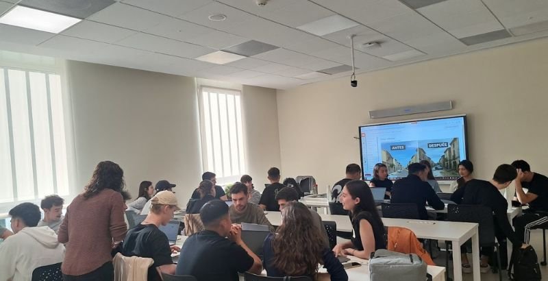 FOTO PORTADA CLASE.jpg