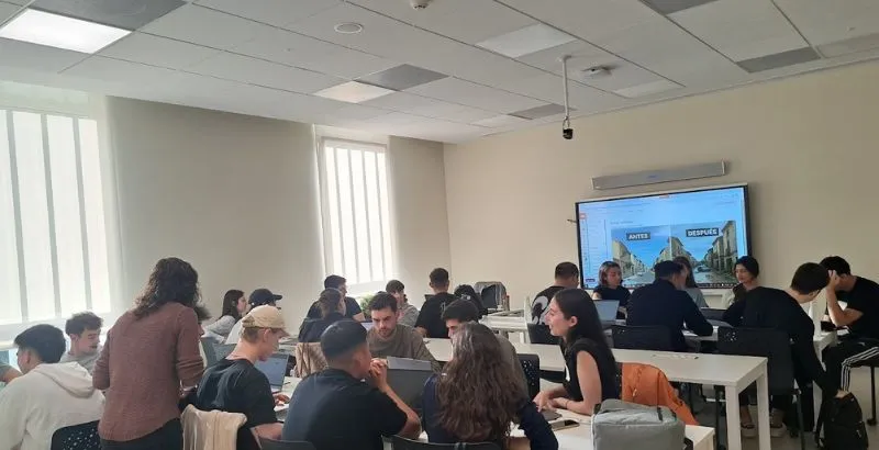 FOTO PORTADA CLASE.jpg