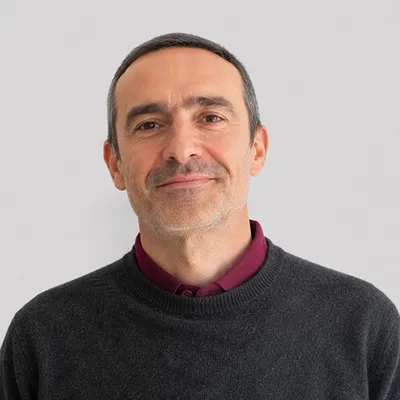 Hugo Narrillos Roux - Profesor
