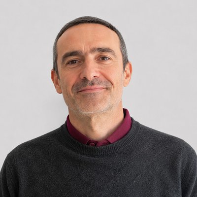 Hugo Narrillos Roux - Profesor