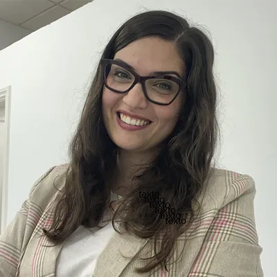 Jennifer Davinia Castrillo Felipe - Profesor