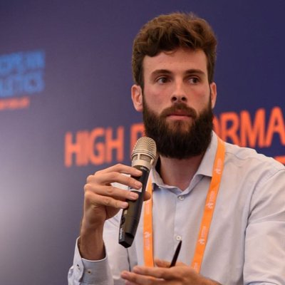 Josu Gómez-Ezeiza.jpeg