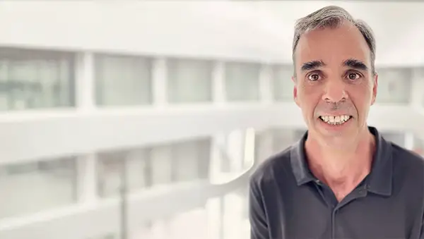 Karl-Heinz Arvind Ermisch - Profesor director