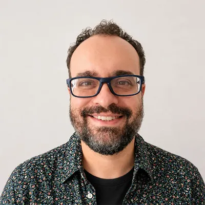 Klaus Almeida Reis - Profesor