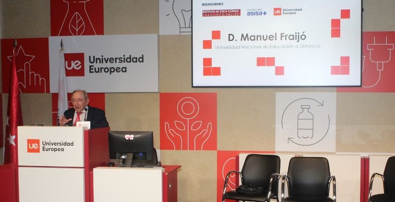 MANUEL FRAIJÓ CONFERNECIA INAUGURAL CABACERA_GENERAL.jpg