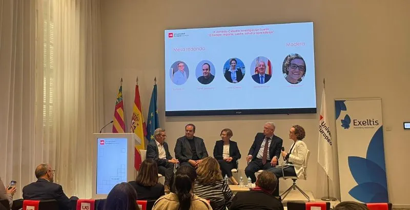 MESA REDONDA