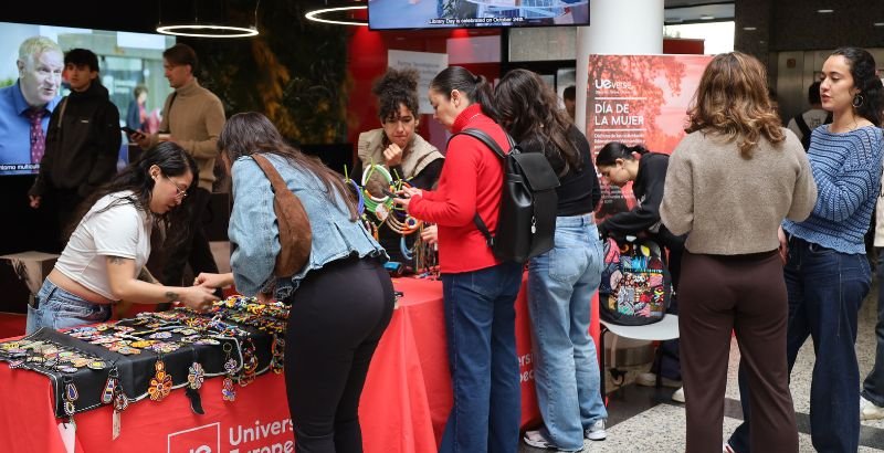 MUJER CABACERA_ GENERAL