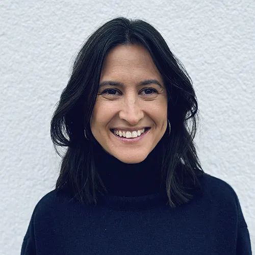 Mariana Niethardt del Castillo - Profesor