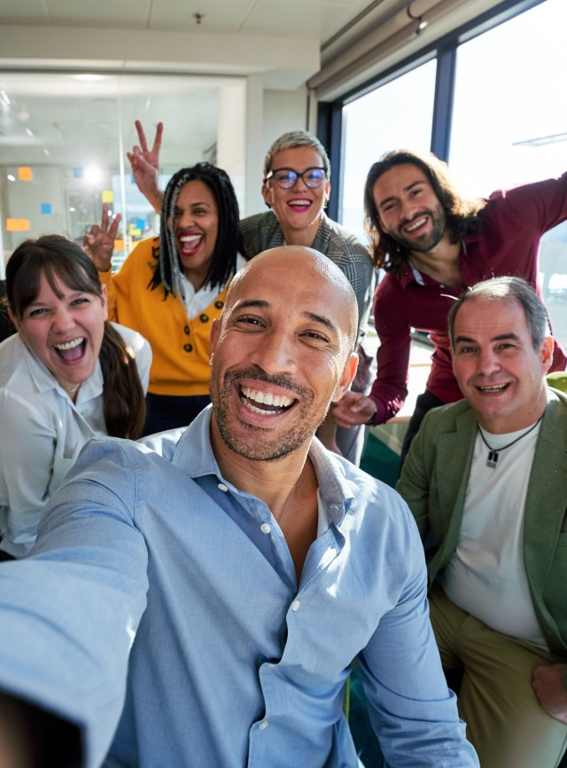 M&aacute;ster de Formaci&oacute;n Permanente en Dise&ntilde;o de la Felicidad para el Liderazgo y la Cultura Organizacional - imagen de cabecera -