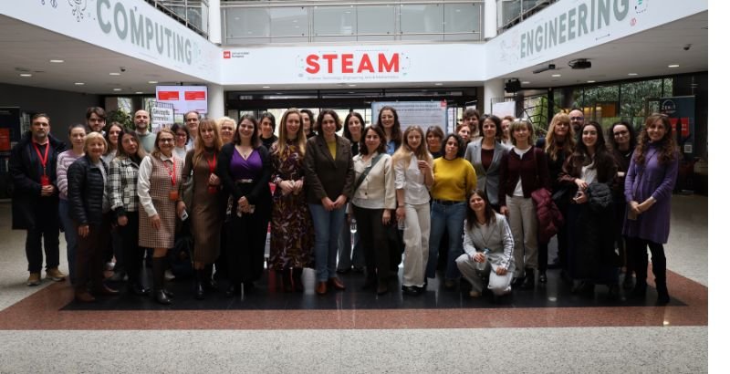 NIÑA CIENCIA CABACERA_ GENERAL