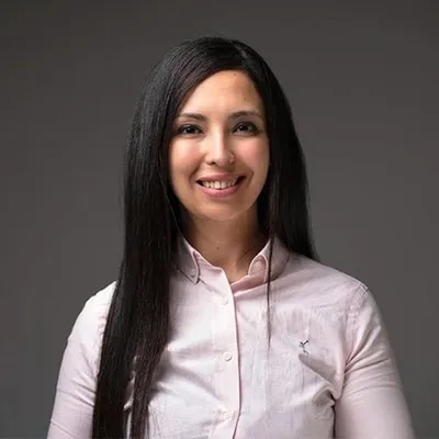 Nadia-Ahmadouche-profesor