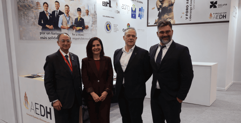 Nueva Cátedra Portada