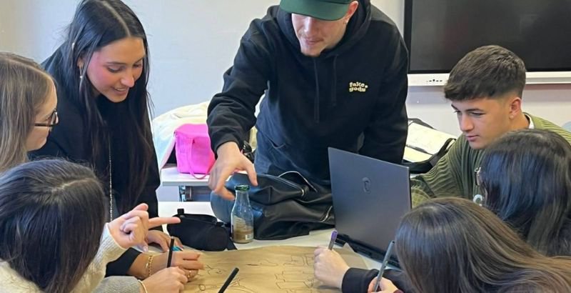 OMEGA CABACERA_ GENERAL 3.jpg