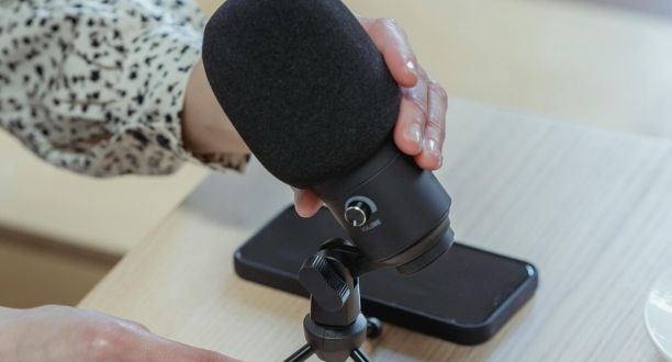 PODCAST CABACERA_MINI.jpg
