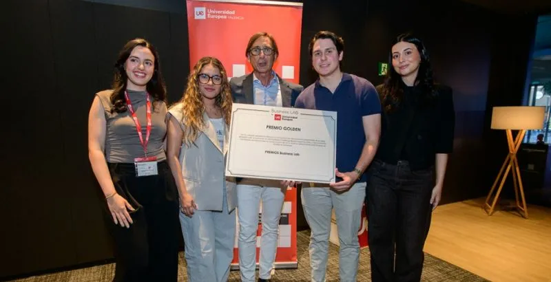PREMIO GOLDEN