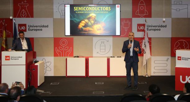 SEMICONDUCTORES CABACERA_MINI.jpg