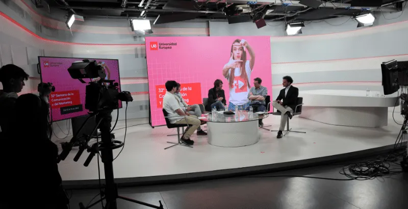Semana de la Comunicación portada (8)