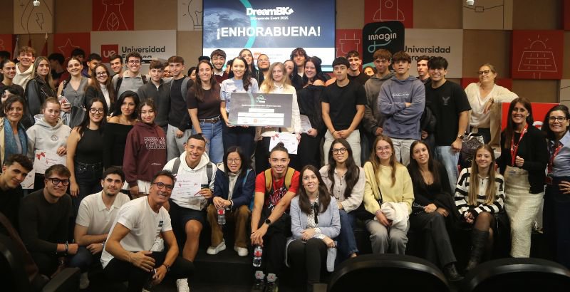 UEMPRENDE EVENT CABECERA_ GENERAL.jpg