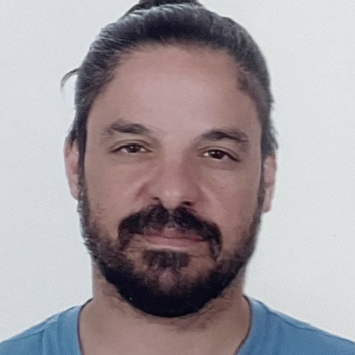 Alejandro Cama Benito