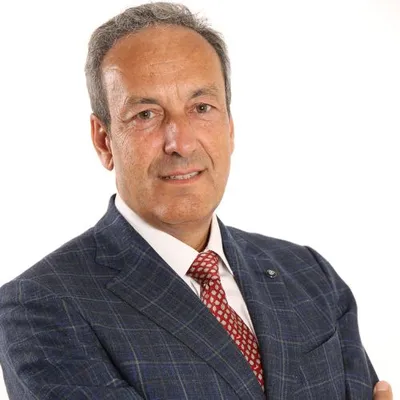 alfonso-canete-profesor.width-500x500.format-jpg.jpg