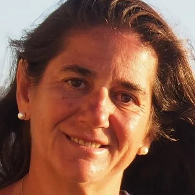 almudena-fernandez-profesor.width-500x500.format-jpg.jpg