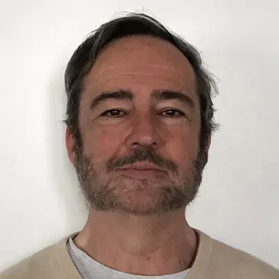 alvaro-galmes-cerezo-profesor.jpg
