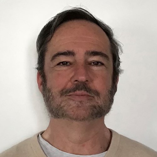 alvaro-galmes-cerezo-profesor.jpg