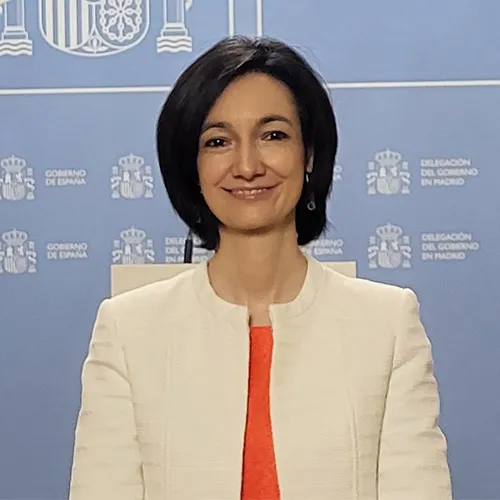 ana-alvarez-aparicio-profesor.jpg