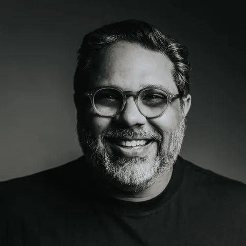 carlos-vishal-sarup-profesor.width-500x500.format-jpg.jpg