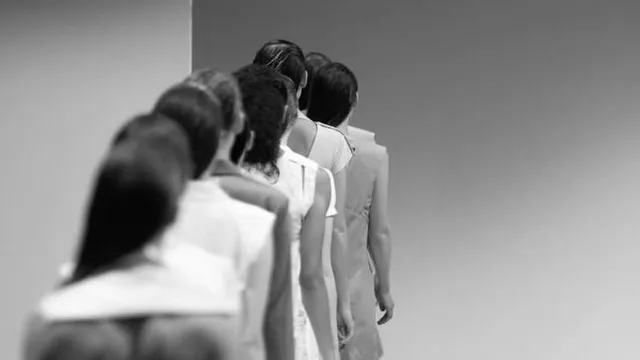 fotografía de un desfile de moda