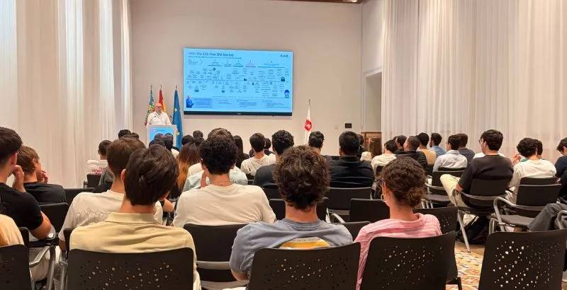 charla